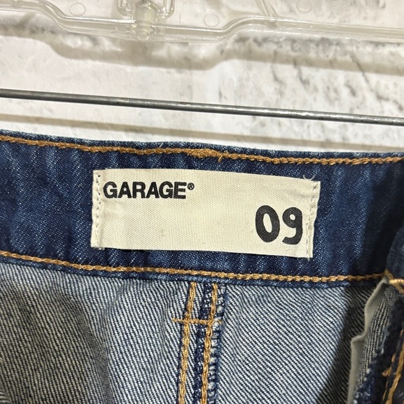 Garage Distressed Denim Shorts- measurements suggest size 8 - Picture 2 of 10